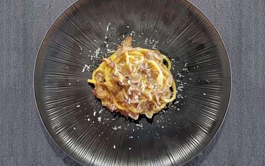 【期間限定】各店でトリュフをつかった多彩なメニューをご用意しております